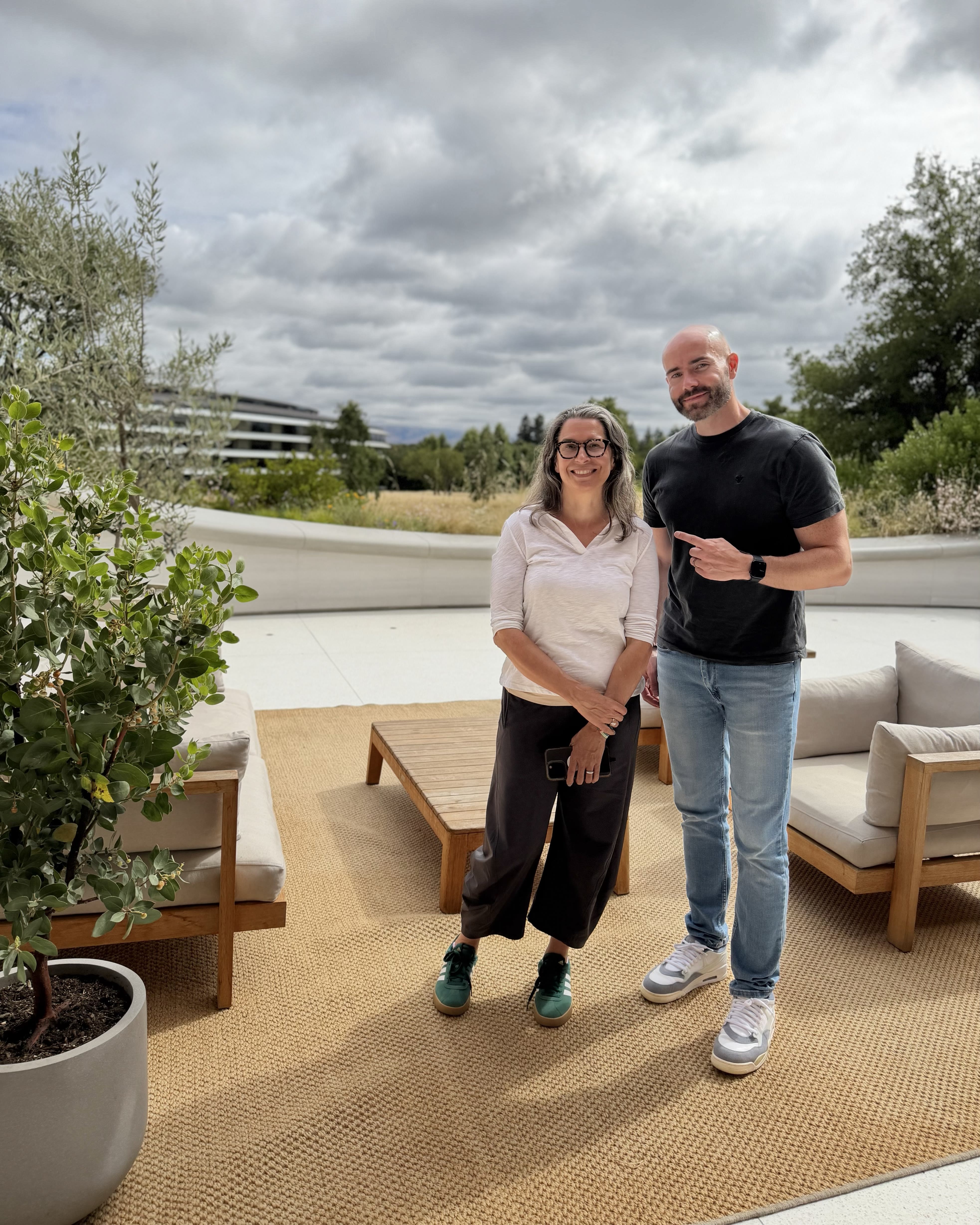 Primary cofounder Maura Axelrod and Spatial Insider founder Justin Ryan together at the Apple Park Observatory