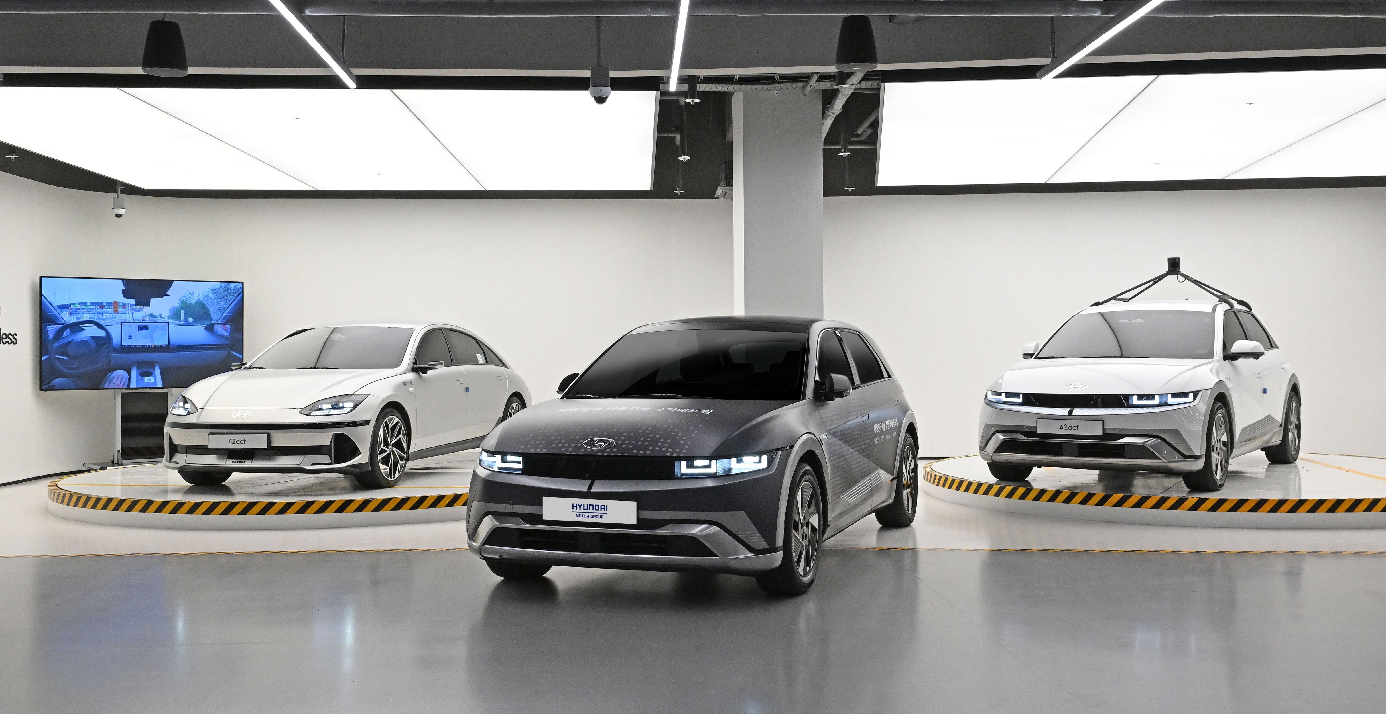 Three Hyundai development vehicles on display at the Group’s Autonomous Driving Media Day