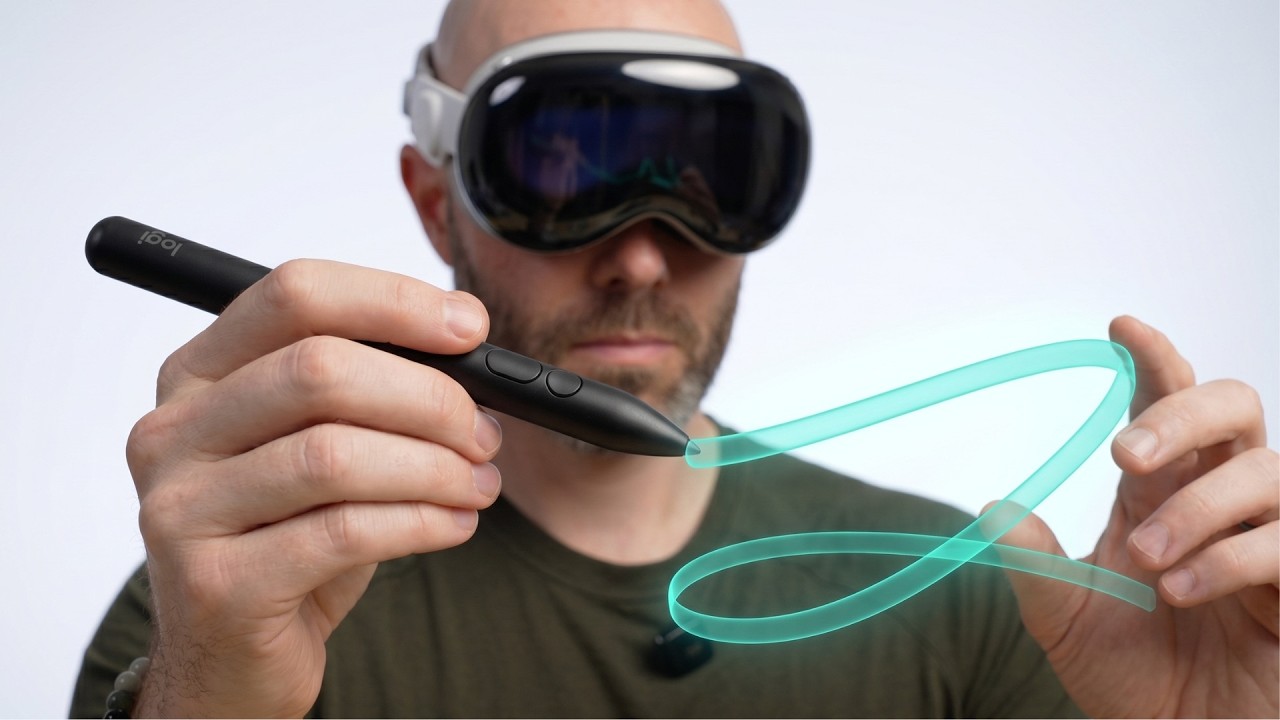 Justin Ryan using Logitech Muse with Apple Vision Pro